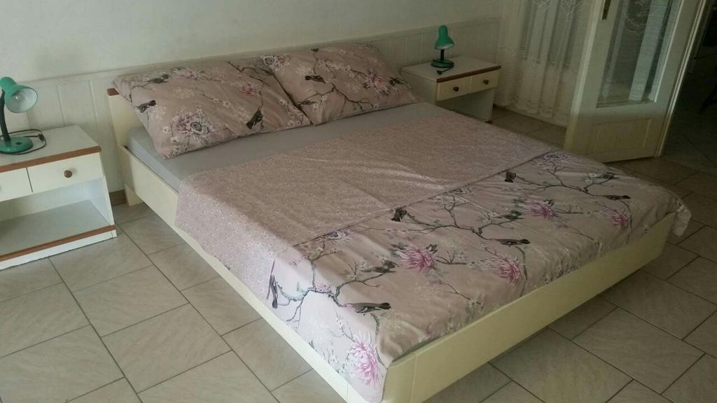 Apartmani Royal Zganec Цриквениця Екстер'єр фото